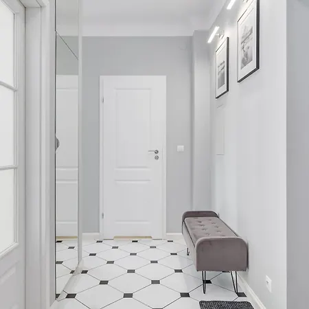 Apartment Leszno 32 By Nyx Warsaw