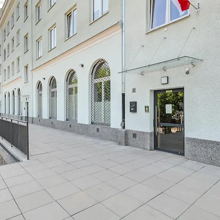 Leszno 32 By Nyx Apartment Warsaw